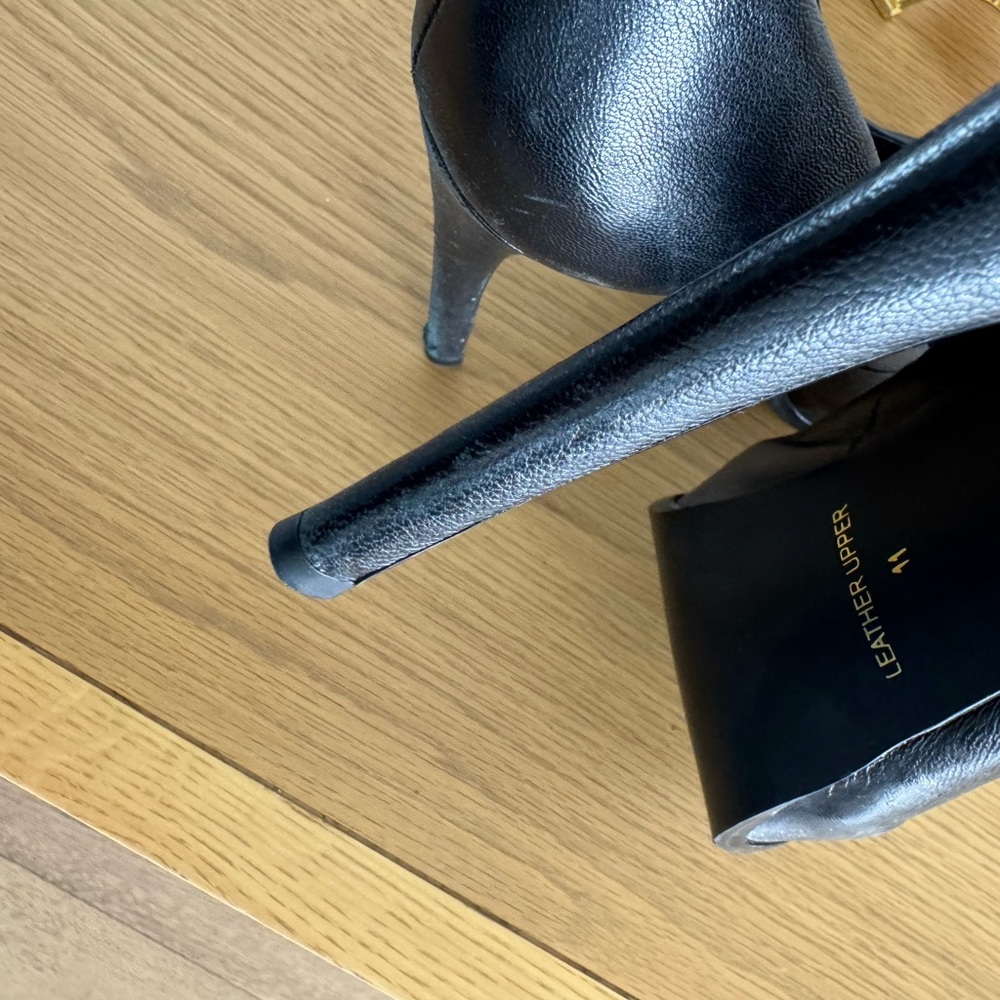 Kelsi Dagger Black High Heel Pumps - Picture 6 of 7
